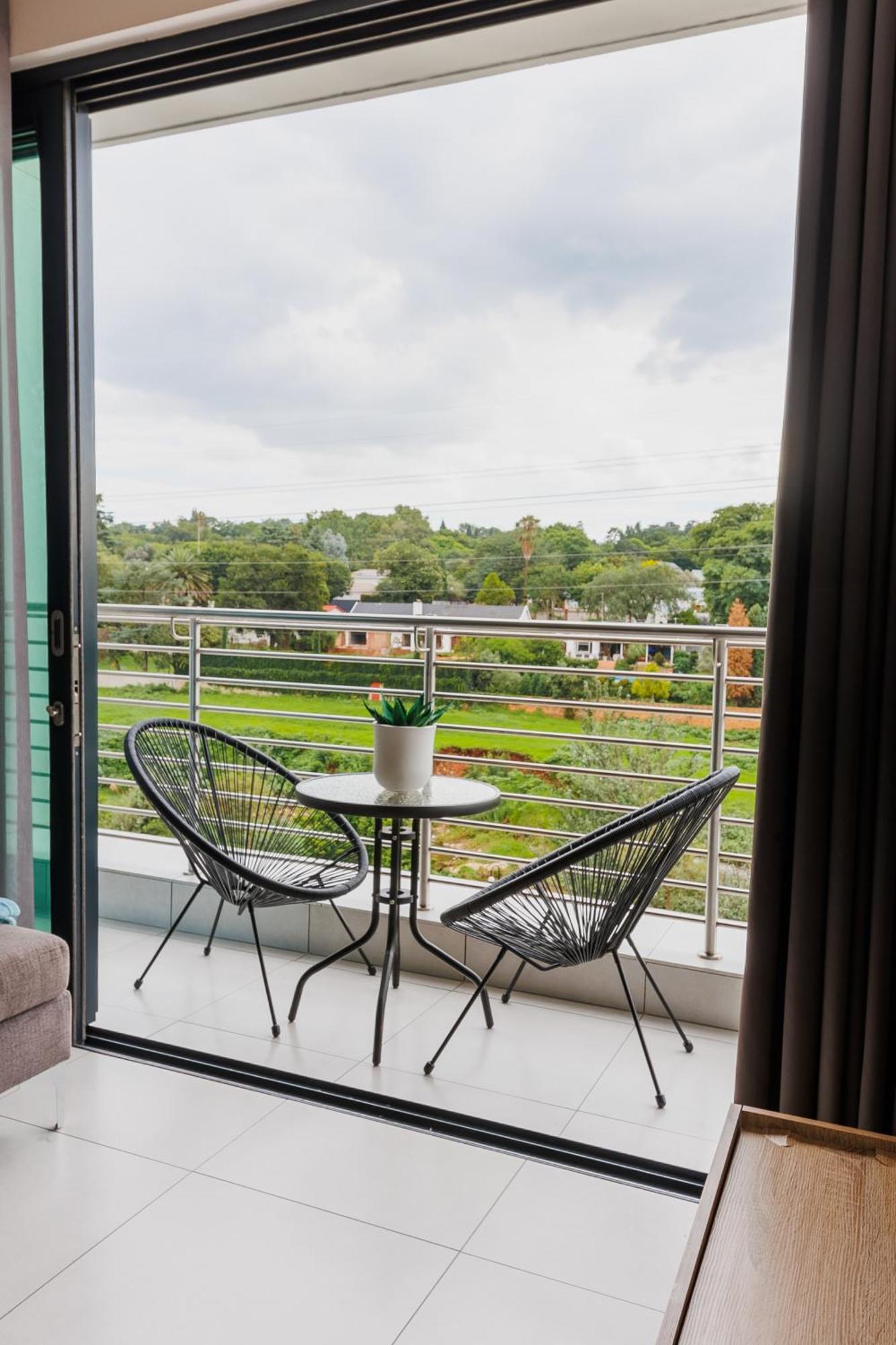 The Terrace 110- Sandton Gate Йоханесбург Екстериор снимка