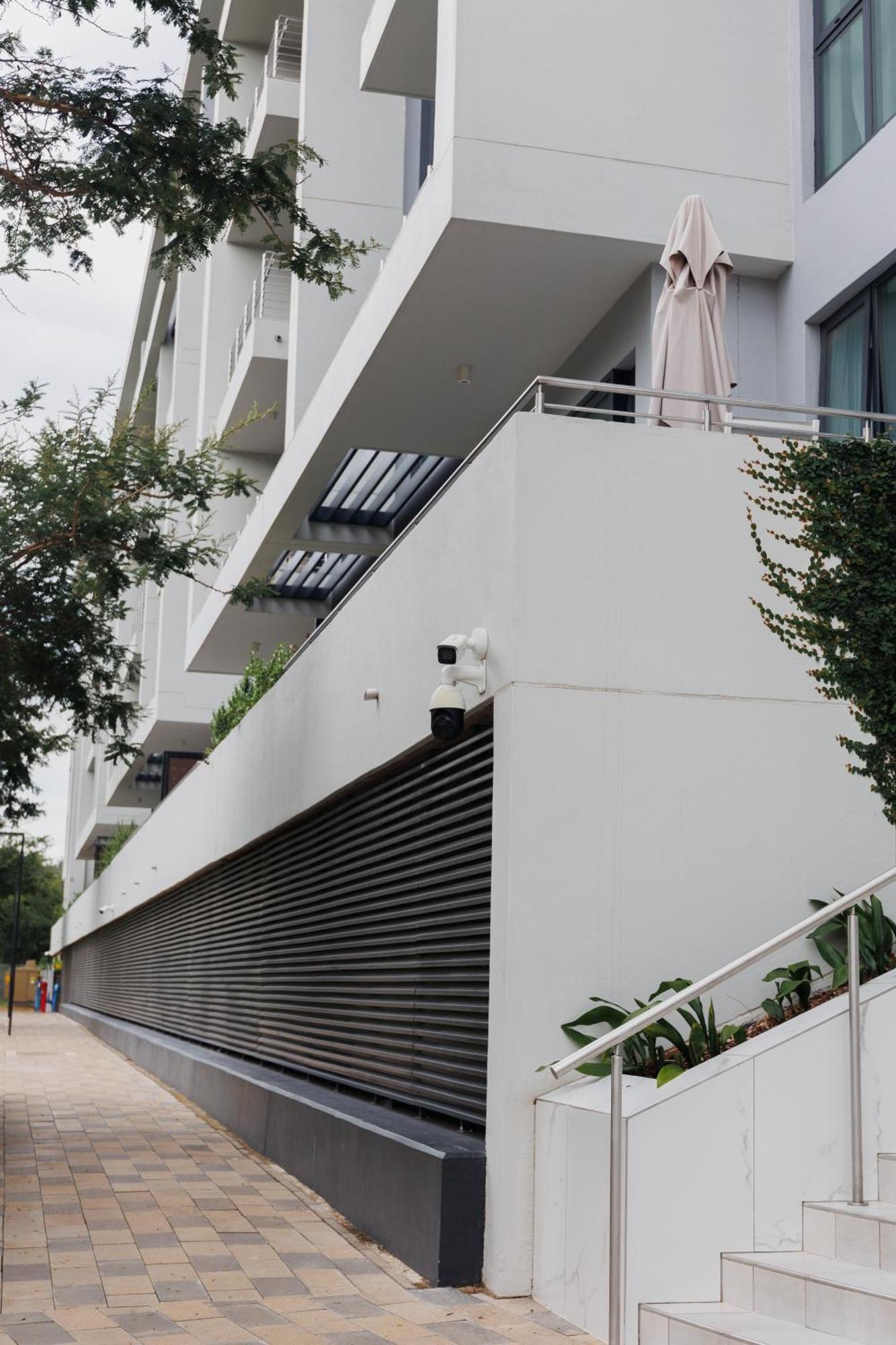 The Terrace 110- Sandton Gate Йоханесбург Екстериор снимка
